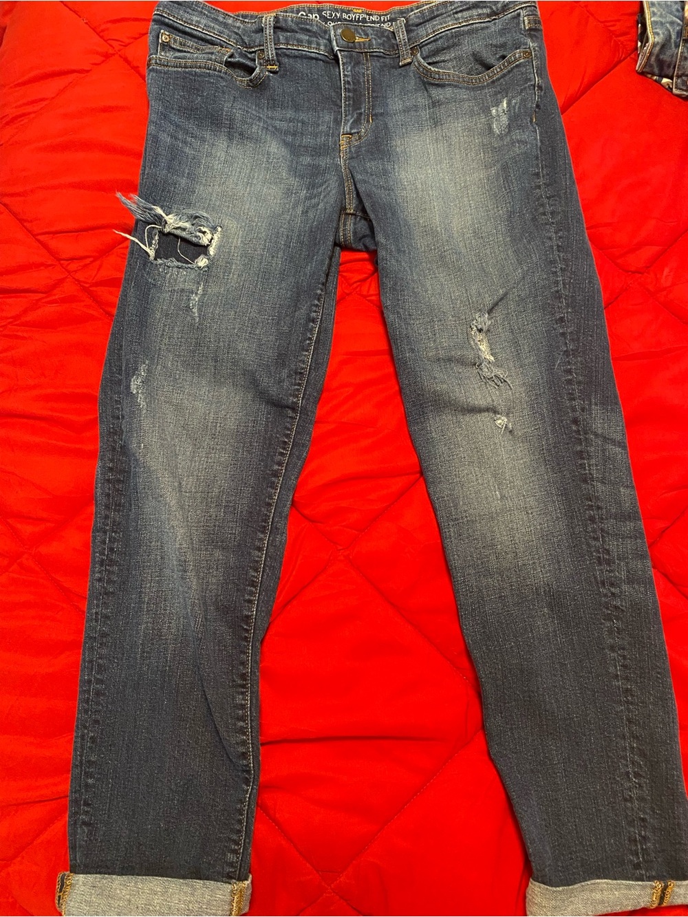 GAP Distressed Dark Blue Boyfriend cuffed Jeans women’s size 8 denim loose fit